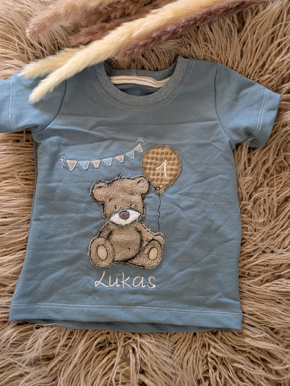 Personalisiertes Geburtstagsshirt mit Teddy, Name & Geburtstagszahl 🧸🎈