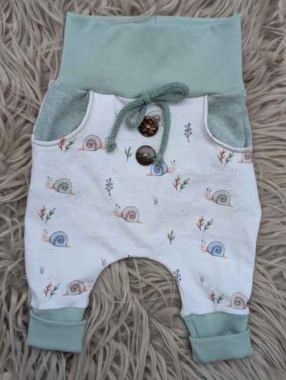 Baby-Set "Schnecke" – Handgemachtes 2-teiliges Outfit für Babys