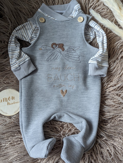 Babystrampler zur Geburt "Aus dem Bauch mitten ins Herz"