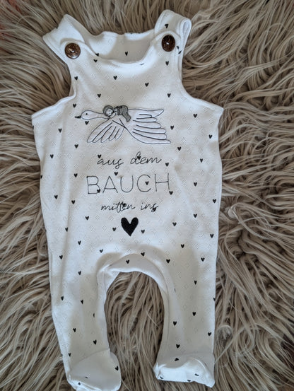 Babystrampler zur Geburt "Aus dem Bauch mitten ins Herz"