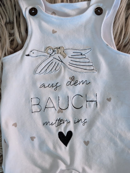 Babystrampler zur Geburt "Aus dem Bauch mitten ins Herz"