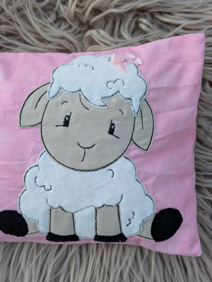 Personalisiertes Kinderkissen mit Schäfchen – 20 × 30 cm